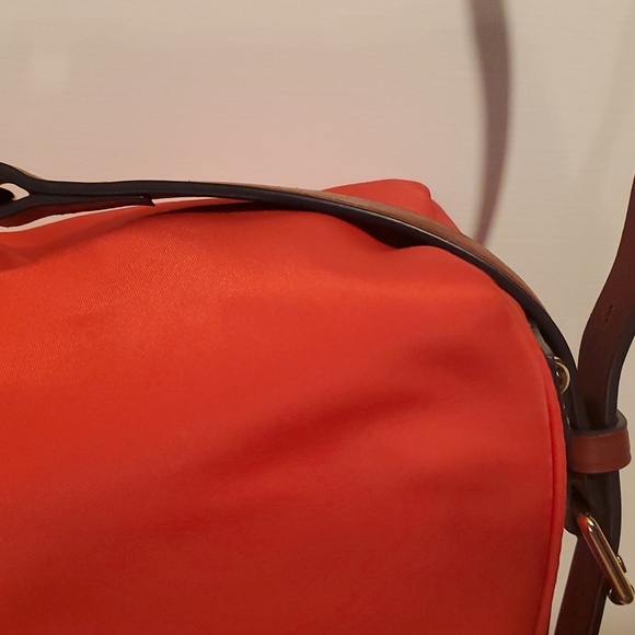 Dooney and bourke nylon & leather trim.brown and red.14.5w 9.75h - Picture 7 of 12